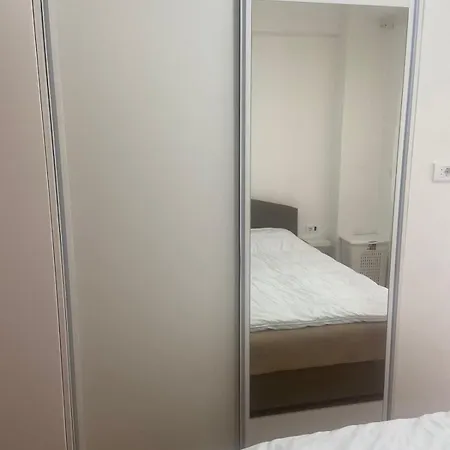 Modern 1br In Ljubovic Lejlighed